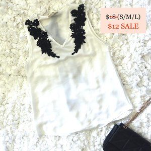 Women's Sleeveless Blouse